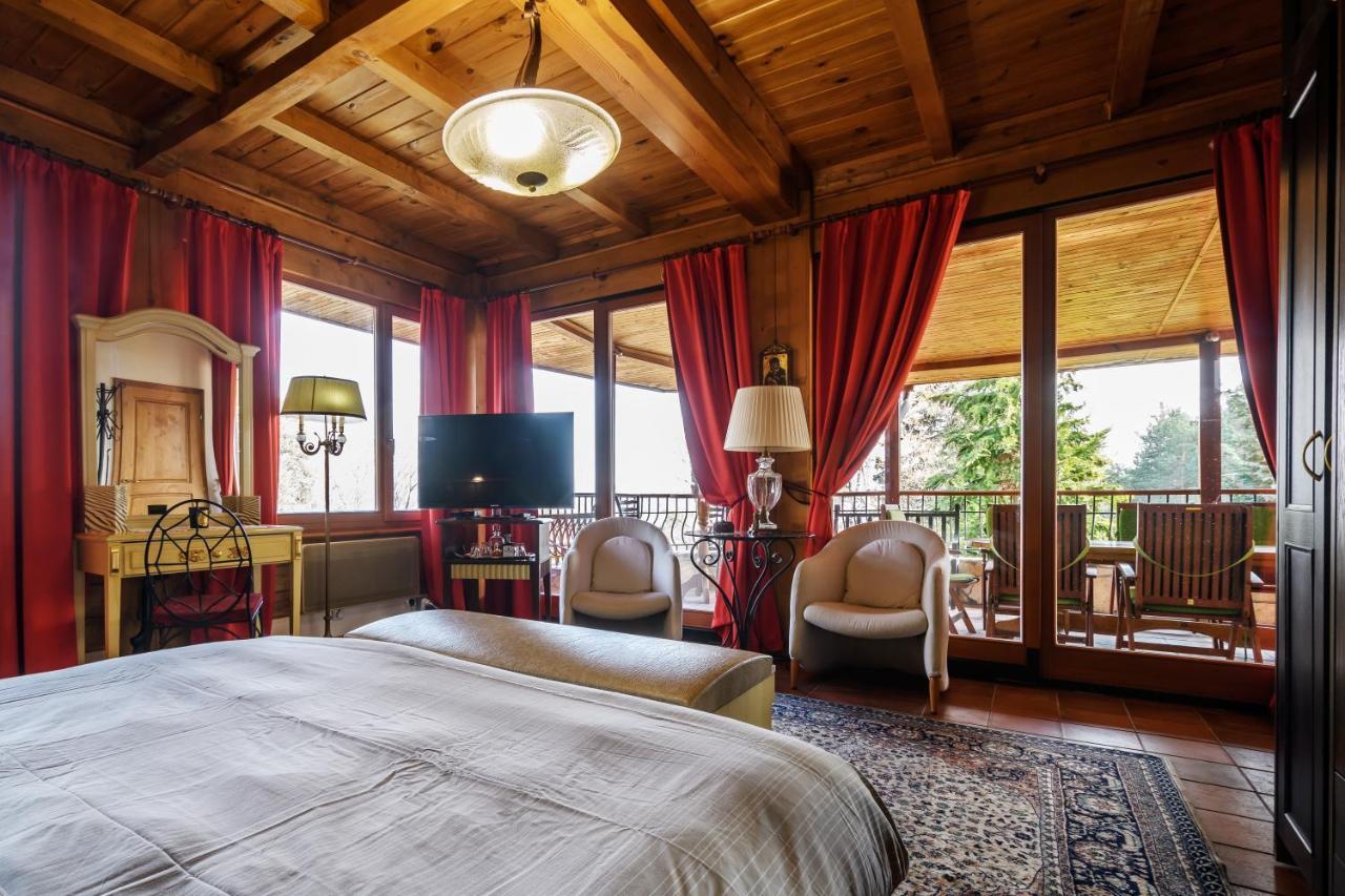 Villa Anna Luxury Lake Residence Shtarkelovo Gnezdo ภายนอก รูปภาพ
