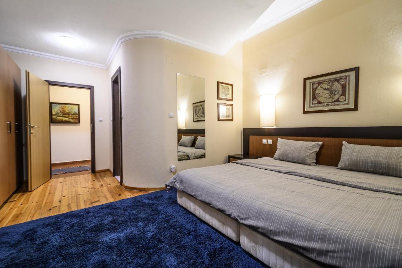 Villa Anna Luxury Lake Residence Shtarkelovo Gnezdo ภายนอก รูปภาพ