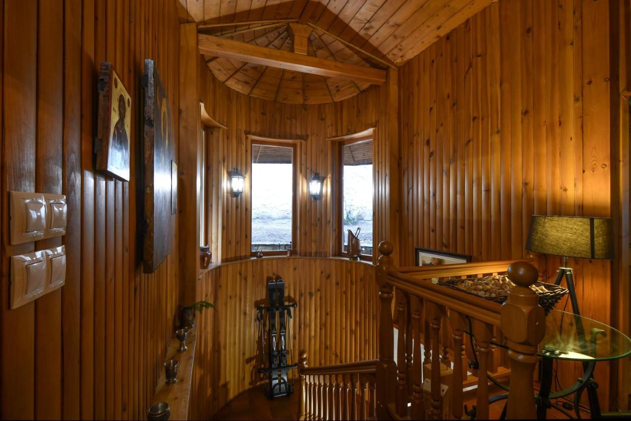 Villa Anna Luxury Lake Residence Shtarkelovo Gnezdo ภายนอก รูปภาพ